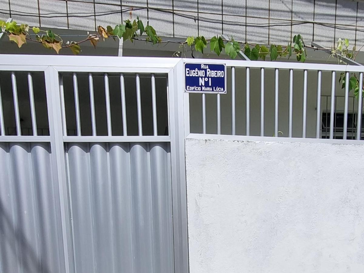 Appartamento Apartamento Vila Aconchego Vermelho Salvador Esterno foto
